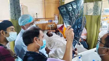 নুরকে দেখতে হাসপাতালে প্রধান উপদেষ্টার বিশেষ সহকারী