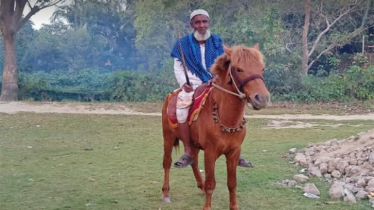 ঘোড়ায় চড়ে কবর খুড়তে যাওয়া সেই মনু মিয়া আর নেই