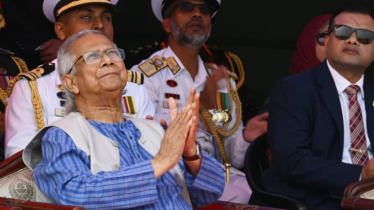 বিজয় দিবস উপলক্ষে সশস্ত্র বাহিনীর অনুষ্ঠানে উপস্থিত প্রধান উপদেষ্টা