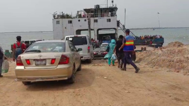 ঈদযাত্রা: পাটুরিয়া-দৌলতদিয়া নৌপথে চাপ বেড়েছে, নেই ভোগান্তি