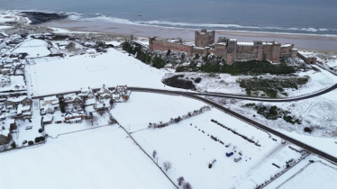 ইউরোপজুড়ে ব্যাপক তুষারপাত, ৬ জনের প্রাণহানি   