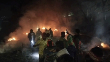 ভুলতায় ইটভাটায় ভয়াবহ আগুন, শ্রমিকদের ২০টি ঘর পুড়ে ছাই