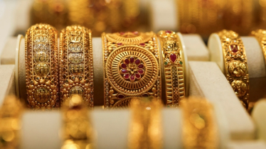 দেশের বাজারে স্বর্ণের দাম কমলো 