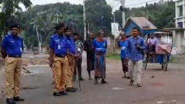 থমথমে অবস্থা বিরাজ করছে গোপালগঞ্জে, কারফিউ চলছে