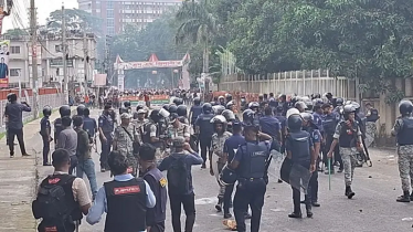 উত্তাল গোপালগঞ্জে ২২ ঘণ্টার কারফিউ জারি