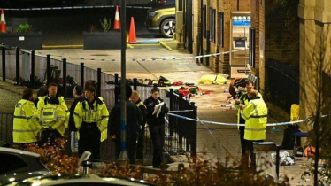 ক্যামব্রিজশায়ারে ট্রেনে ছুরি নিয়ে হামলা, গুরুতর আহত ৯