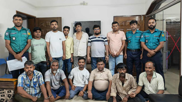 মিছিলের প্রস্তুতিকালে আ. লীগের ১২ নেতা-কর্মী গ্রেফতার