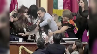 মেক্সিকোর সংসদে নারী সংসদ সদস্যদের চুলোচুলি, ভিডিও ভাইরাল 