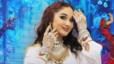 হাবিবের সঙ্গে ‘জাদু’ গানে কে এই তাজিকিস্তানের গায়িকা?