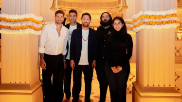 মেসিকে ১৪ কোটি টাকার ঘড়ি উপহার দিলেন আম্বানি পুত্র 