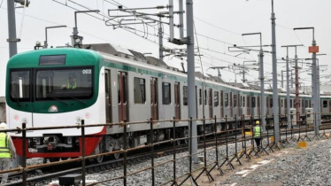 ১৫ মিনিট বন্ধ থাকার পর স্বাভাবিক মেট্রোরেল চলাচল 