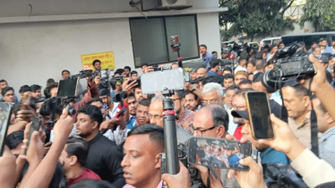 হাদিকে দেখতে ঢামেকে মির্জা আব্বাস 