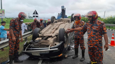 মুন্সীগঞ্জে প্রাইভেট কার উল্টে নিহত ৩