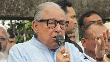শ্রমজীবীরা ঐক্যবদ্ধ না থাকায় বঞ্চনার শিকার হচ্ছেন: নজরুল ইসলাম খান