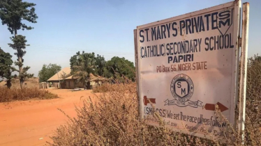 মুক্তি পেয়েছে অপহৃত ১৩০ নাইজেরিয়ান শিক্ষার্থী