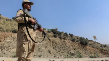 যুদ্ধবিরতির আলোচনার মধ্যেই পাক–আফগানিস্তান সীমান্তে গোলাগুলি, নিহত অন্তত ৫