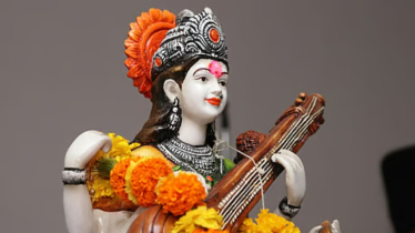 বিদ্যার দেবী সরস্বতী পূজা শুক্রবার 