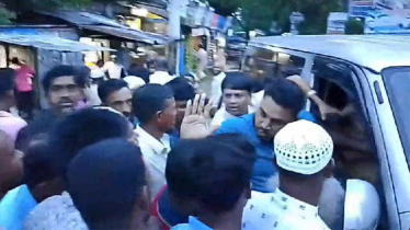 ভুয়া র‍্যাবকে ধরতে আসল র‍্যাবের ধাওয়া, দু’পক্ষকেই মারধর করলো জনতা