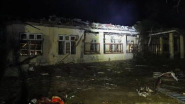 মিয়ানমারের রাখাইনে এক হাসপাতালে জান্তা বাহিনীর বিমান হামলায় নিহত অন্তত ৩১ মিয়ানমারের রাখাইনে এক হাসপাতালে জান্তা বাহিনীর বিমান হামলায় নিহত অন্তত ৩১