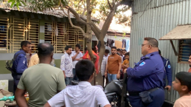 খাবার হোটেলে কথা কাটাকাটির জেরে বাড়িঘরে হামলা ও লুটপাট