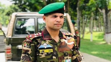 আ.লীগ কর্মীদের প্রশিক্ষণের অভিযোগে সেনাবাহিনীর হেফাজতে মেজর সাদেক