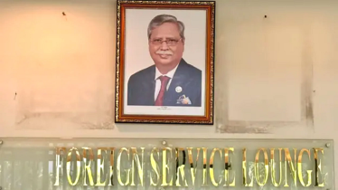 হঠাৎ বিভিন্ন দূতাবাস থেকে রাষ্ট্রপতির ছবি সরানোর কারণ কী?