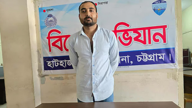 থানায় ঢুকে পুলিশকে মারধর, ছাত্রশিবিরের সাবেক নেতা গ্রেফতার