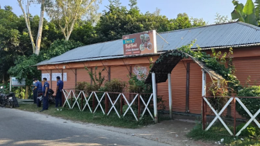 কিশোরীকে রেস্টুরেন্টে ধর্ষণ, চিৎকার আড়াল করতে সাউন্ডবক্সে চলে গান