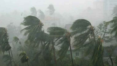 রাত ১টার মধ্যে ৭ জেলায় ৬০ কিমি বেগে ঝড়ের শঙ্কা