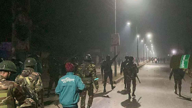 কথা-কাটাকাটি থেকে ভয়াবহ সংঘর্ষে জড়ালো ৫ গ্রামের মানুষ, নিয়ন্ত্রণে সেনাবাহিনী