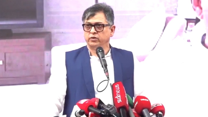 ‘আদালতের রায় কার্যকরের মাধ্যমে ইশরাক হোসেনের শপথ পাঠ করাবেন’ ‘আদালতের রায় কার্যকরের মাধ্যমে ইশরাক হোসেনের শপথ পাঠ করাবেন’
