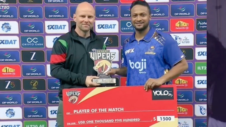 টি-টোয়েন্টিতে ম্যাচসেরায় রশিদ-হেলসের পাশে সাকিব 