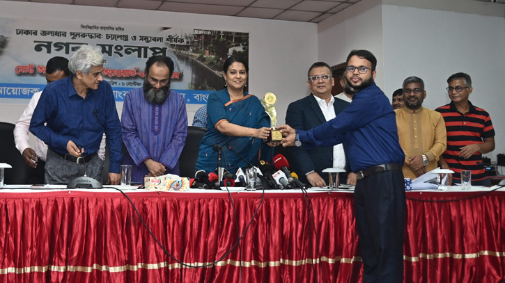 বেস্ট আরবান রিপোর্টিং অ্যাওয়ার্ড পেলেন বাংলাভিশনের কেফায়েত শাকিল