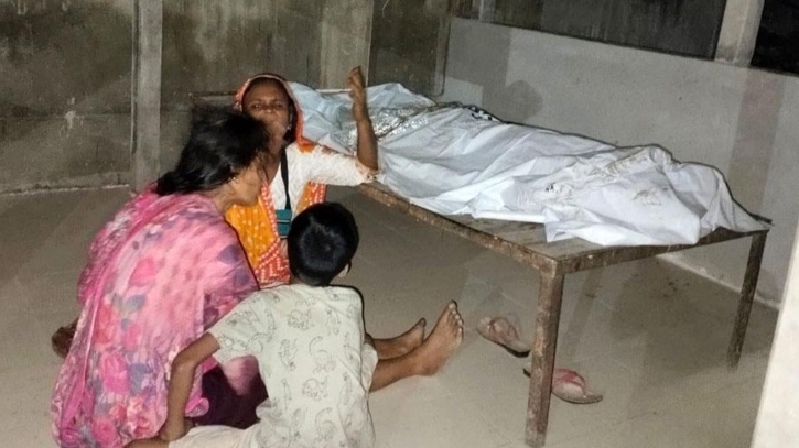 সোনারগাঁয়ে সড়ক দুর্ঘটনায় অটোরিকশা যাত্রী নিহত সোনারগাঁয়ে সড়ক দুর্ঘটনায় অটোরিকশা যাত্রী নিহত