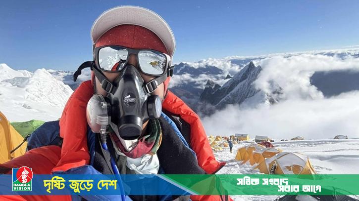 পৃথিবীর ৮ম সর্বোচ্চ চূড়া ‘মানাসলু’ জয় করলেন তৌফিক