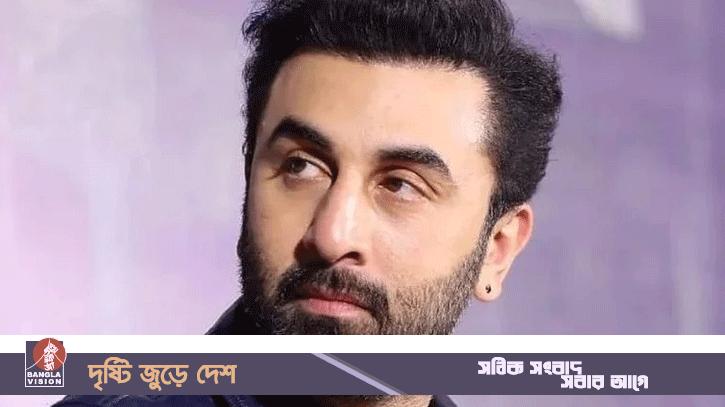‘দাড়িতে পাক ধরেছে’, ৪৩তম জন্মদিনে জানালেন রণবীর কাপুর