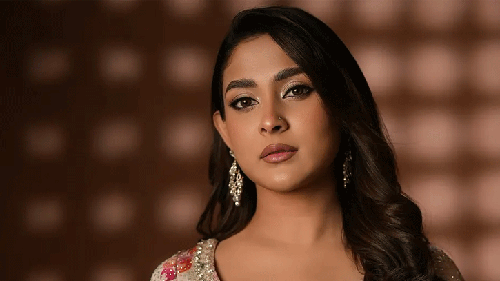 মামলা নিয়ে বিবৃতি দিলেন মেহজাবীন চৌধুরী