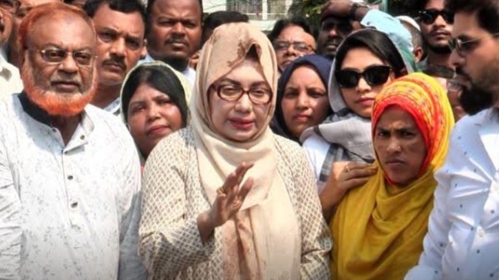 ধর্ষণ ও হত্যার দ্রুত বিচার নিশ্চিতের দাবি আফরোজা আব্বাসের ধর্ষণ ও হত্যার দ্রুত বিচার নিশ্চিতের দাবি আফরোজা আব্বাসের