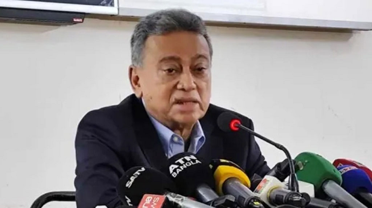 অর্থনীতিও গণতান্ত্রিক করতে হবে: আমীর খসরু অর্থনীতিও গণতান্ত্রিক করতে হবে: আমীর খসরু