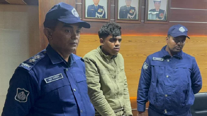 হাসিনার রায় ঘিরে বিচারক-প্রসিকিউটরদের হত্যার হুমকি, গ্রেফতার ১