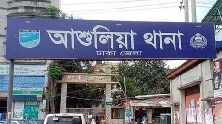 সিলিংয়ে ঝুলছে রুবেল, বিছানায় স্ত্রী ও শিশু কন্যার নিথর দেহ! সিলিংয়ে ঝুলছে রুবেল, বিছানায় স্ত্রী ও শিশু কন্যার নিথর দেহ!