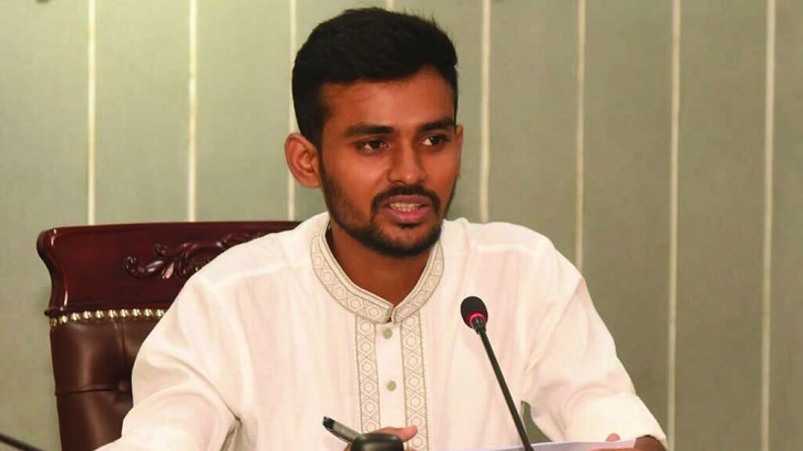 পোশাক শ্রমিকদের বকেয়া পরিশোধের বড় সুখবর দিলেন শ্রম উপদেষ্টা পোশাক শ্রমিকদের বকেয়া পরিশোধের বড় সুখবর দিলেন শ্রম উপদেষ্টা
