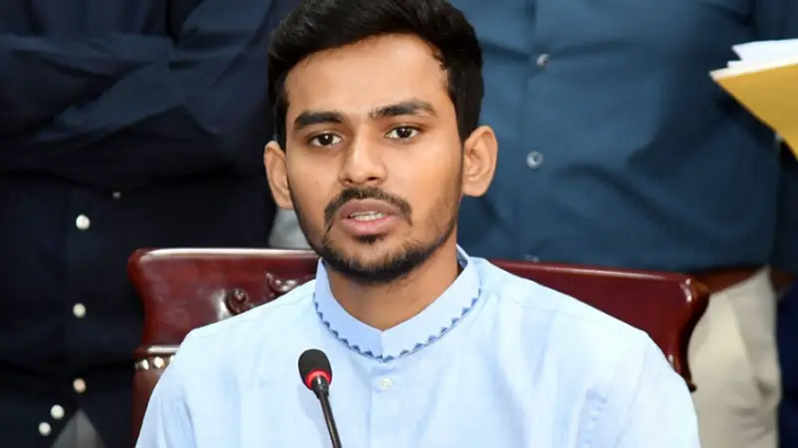 গোপালগঞ্জে আইন-শৃঙ্খলা বাহিনীর ভূমিকা নিয়ে যা বললেন উপদেষ্টা আসিফ মাহমুদ গোপালগঞ্জে আইন-শৃঙ্খলা বাহিনীর ভূমিকা নিয়ে যা বললেন উপদেষ্টা আসিফ মাহমুদ