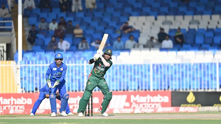 ধুঁকছে বাংলাদেশ