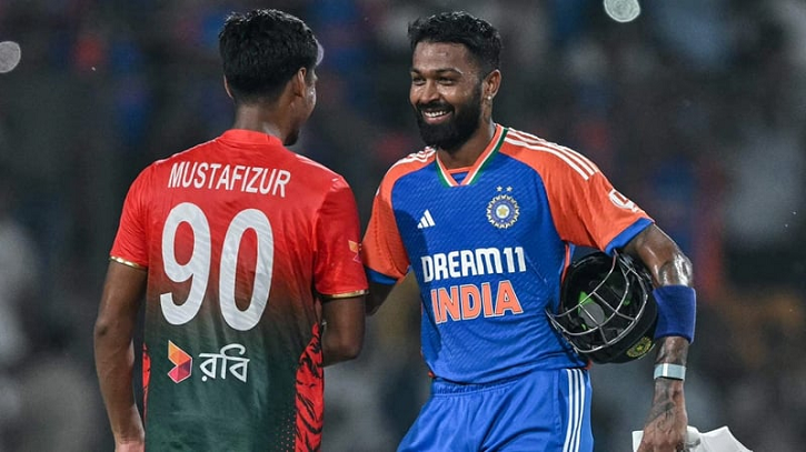 ফিল্ডিংয়ে বাংলাদেশ, লিটনসহ একাদশে ৪ পরিবর্তন