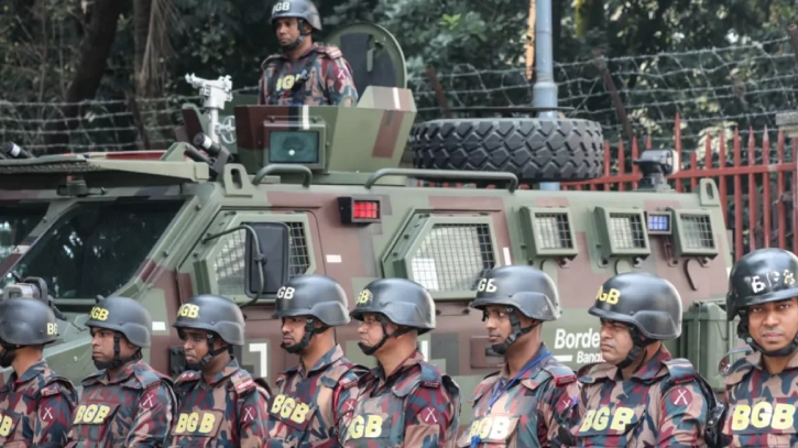 ঢাকা ও আশপাশের জেলায় ১২ পাল্টুন বিজিবি মোতায়েন 