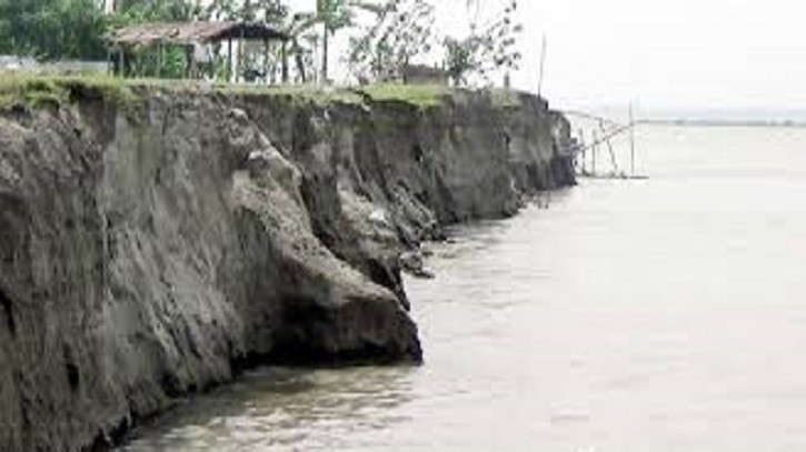 ঘুরে দাঁড়ানোর স্বপ্ন বাস্তবায়ন হচ্ছে ব্রহ্মপুত্র পাড়ের মানুষের ঘুরে দাঁড়ানোর স্বপ্ন বাস্তবায়ন হচ্ছে ব্রহ্মপুত্র পাড়ের মানুষের