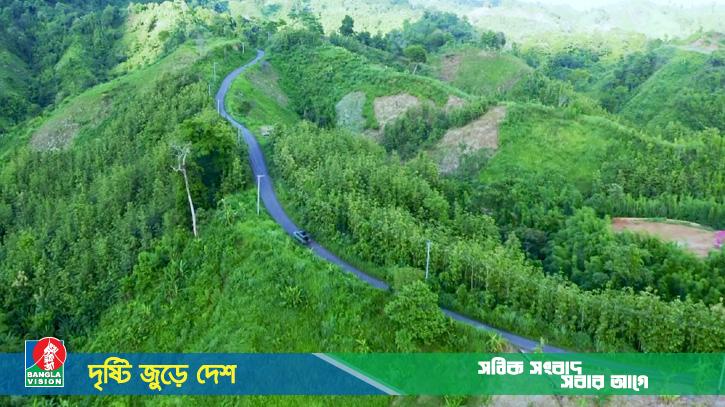 পাহাড়ে শান্তির জন্য চাই সাম্প্রদায়িক সম্প্রীতি