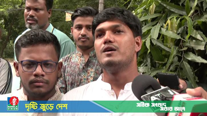 ভোটকেন্দ্রে প্রবেশের অভিযোগের জবাবে যা বললেন আবিদ
