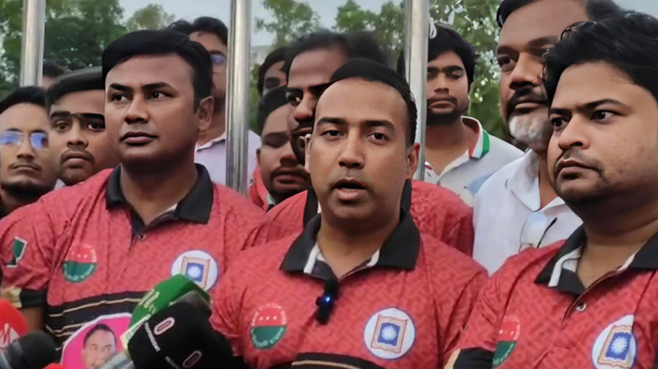 রাবি স্টেডিয়ামের উন্নয়নে কাজ করবে বাফুফে: তাবিথ আউয়াল রাবি স্টেডিয়ামের উন্নয়নে কাজ করবে বাফুফে: তাবিথ আউয়াল
